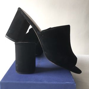Black backless chunk heel by BGBG